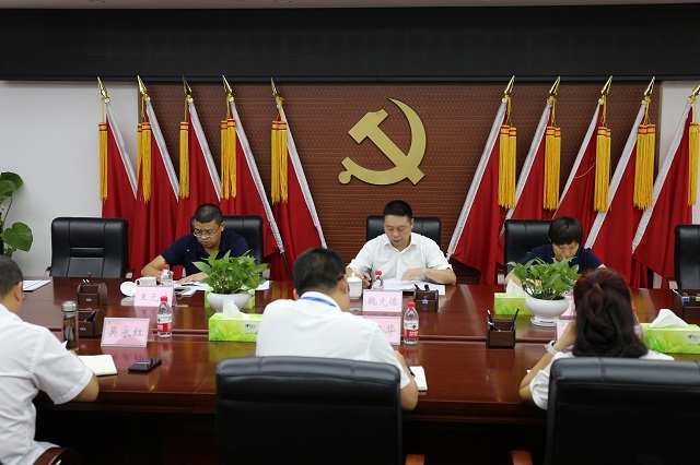 園林綠化維護(hù).jpg 園林綠化維護(hù).jpg