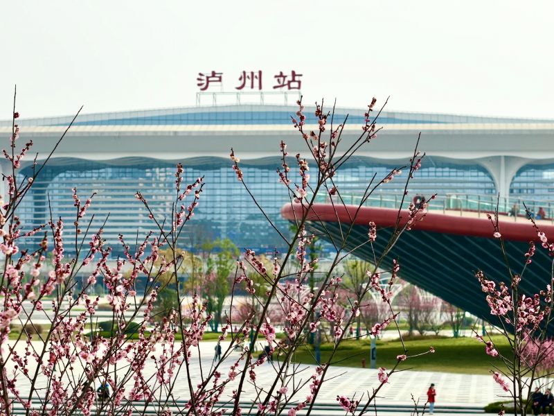 九獅路及高鐵站前廣場項目